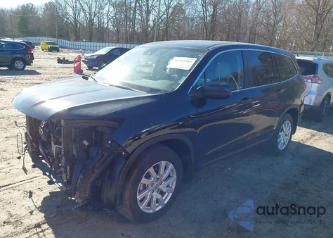 2019 Honda Pilot Lx z USA, uszkodzony, nr VIN 5FNYF6H11KB030968